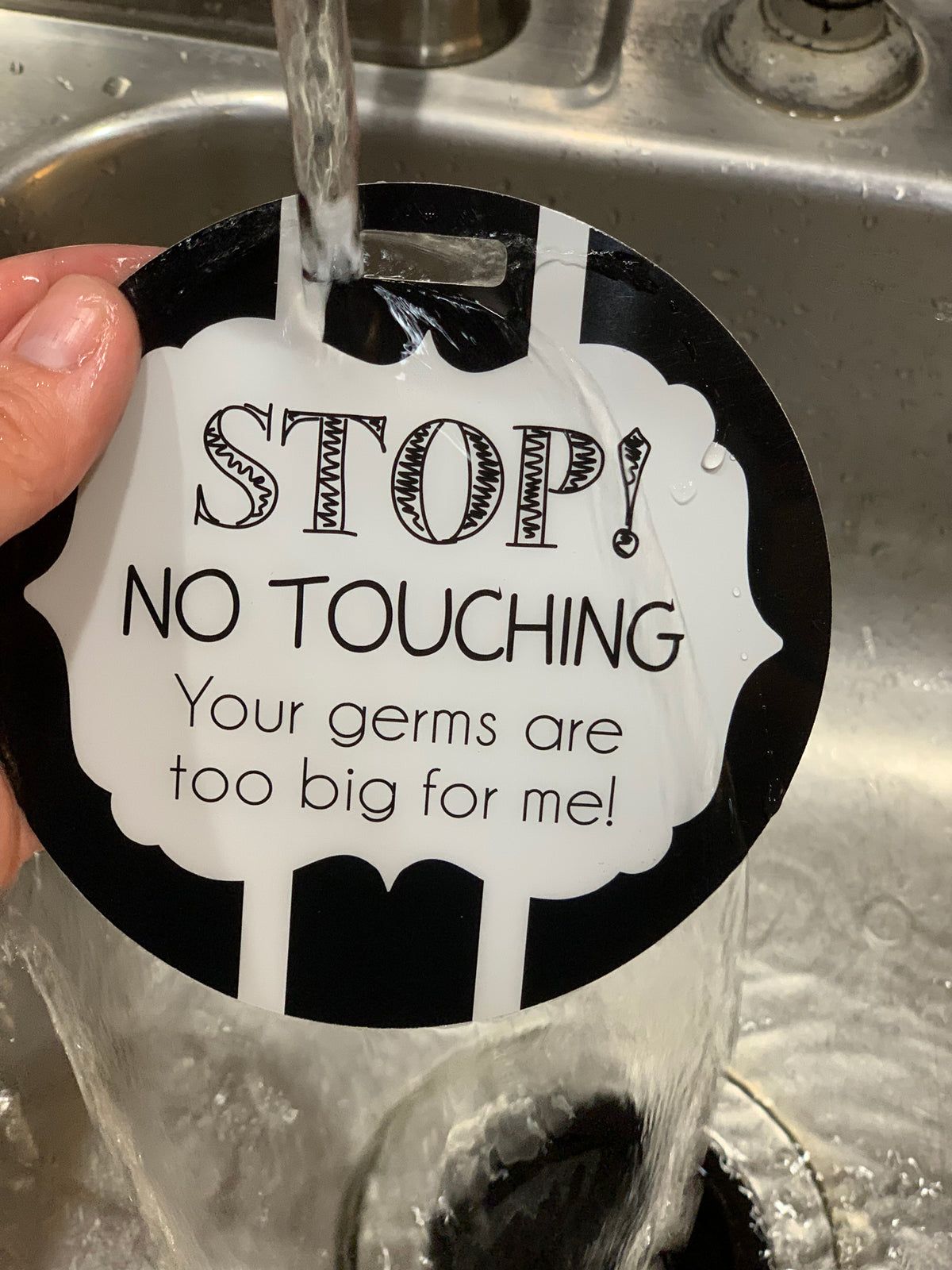 Perfect for new moms, these signs help maintain your baby's safety by discouraging unwanted contact.