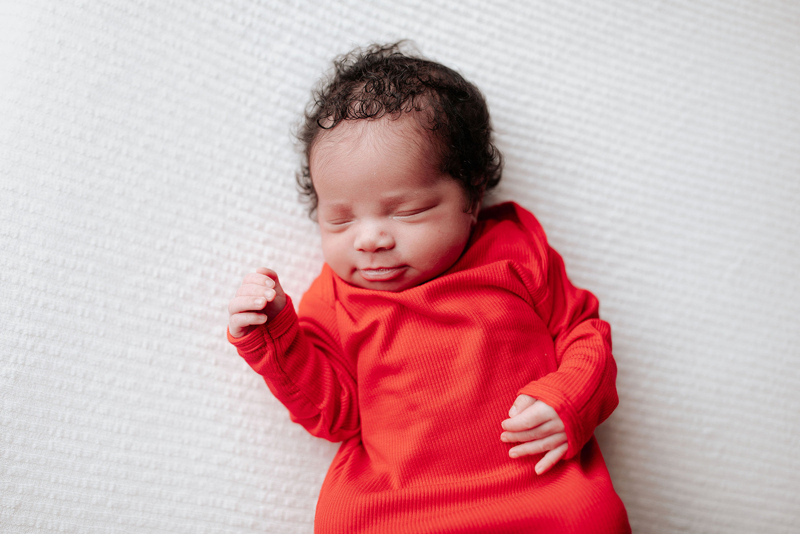 Three Little Tots Red Ribbed Knotted Gown, supplementary photo