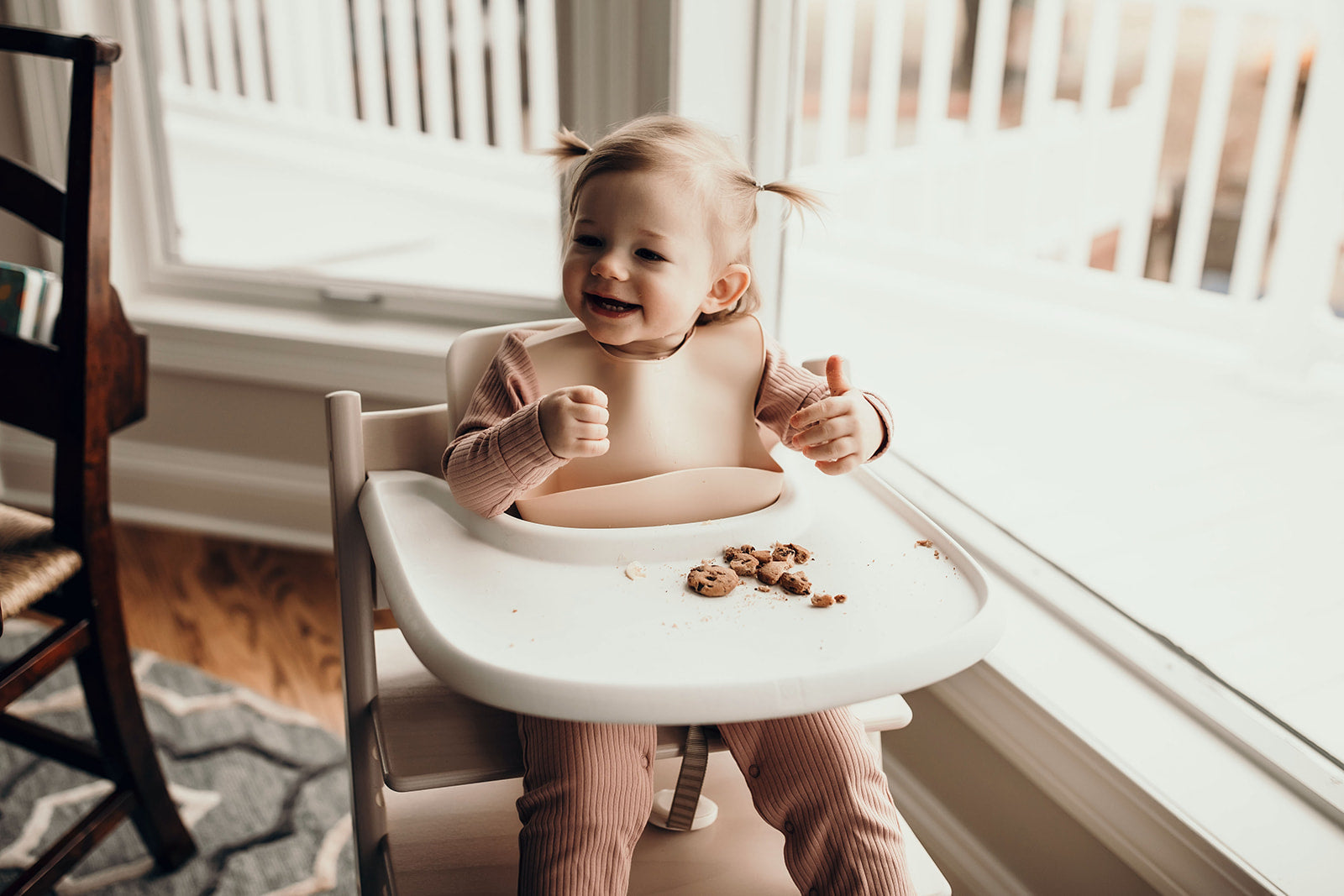 Three Little Tots Sugar Cookie Silicone Bib with Crumb Catcher, another angle
