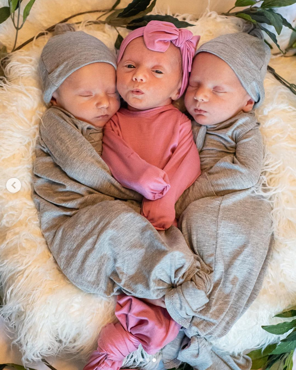 Rose knotted baby gown and gray knotted baby gown