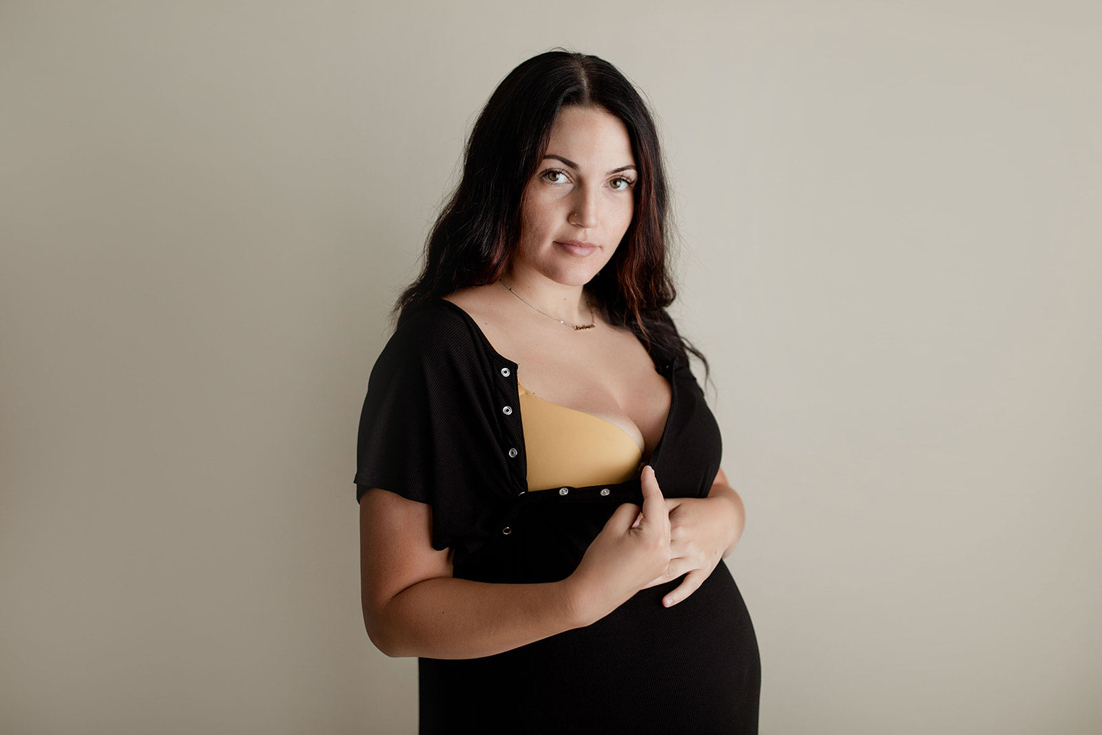 snap down buttons on the Three Little Tots Labor and Delivery gown perfect for breastfeeding