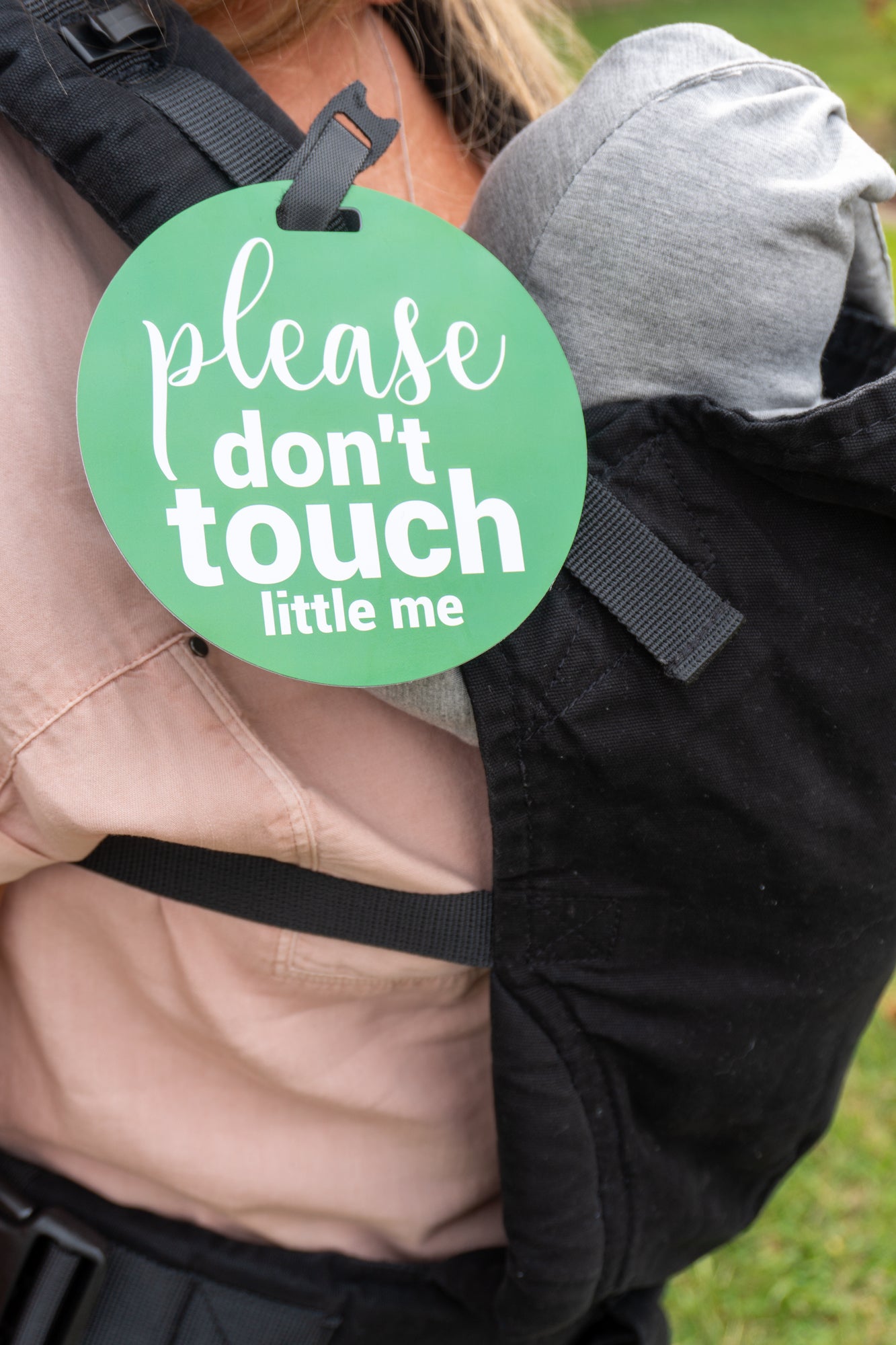 No touching newborn sign to protect babies from unwanted touching