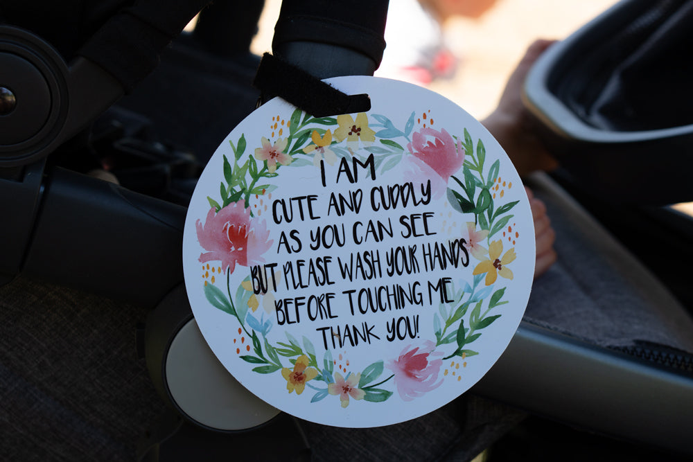 Politely remind others to admire your baby from a distance with these cute and effective no-touch signs. Perfect gift for newborn baby shower or preemie NICU baby
