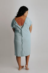 Plus size hospital gown for labor with snaps for easy breastfeeding, skin-to-skin, and IV access.