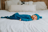 Handpicked fabric blend ensures soft, stretchy baby gowns that simplify night-time changes and dressing.