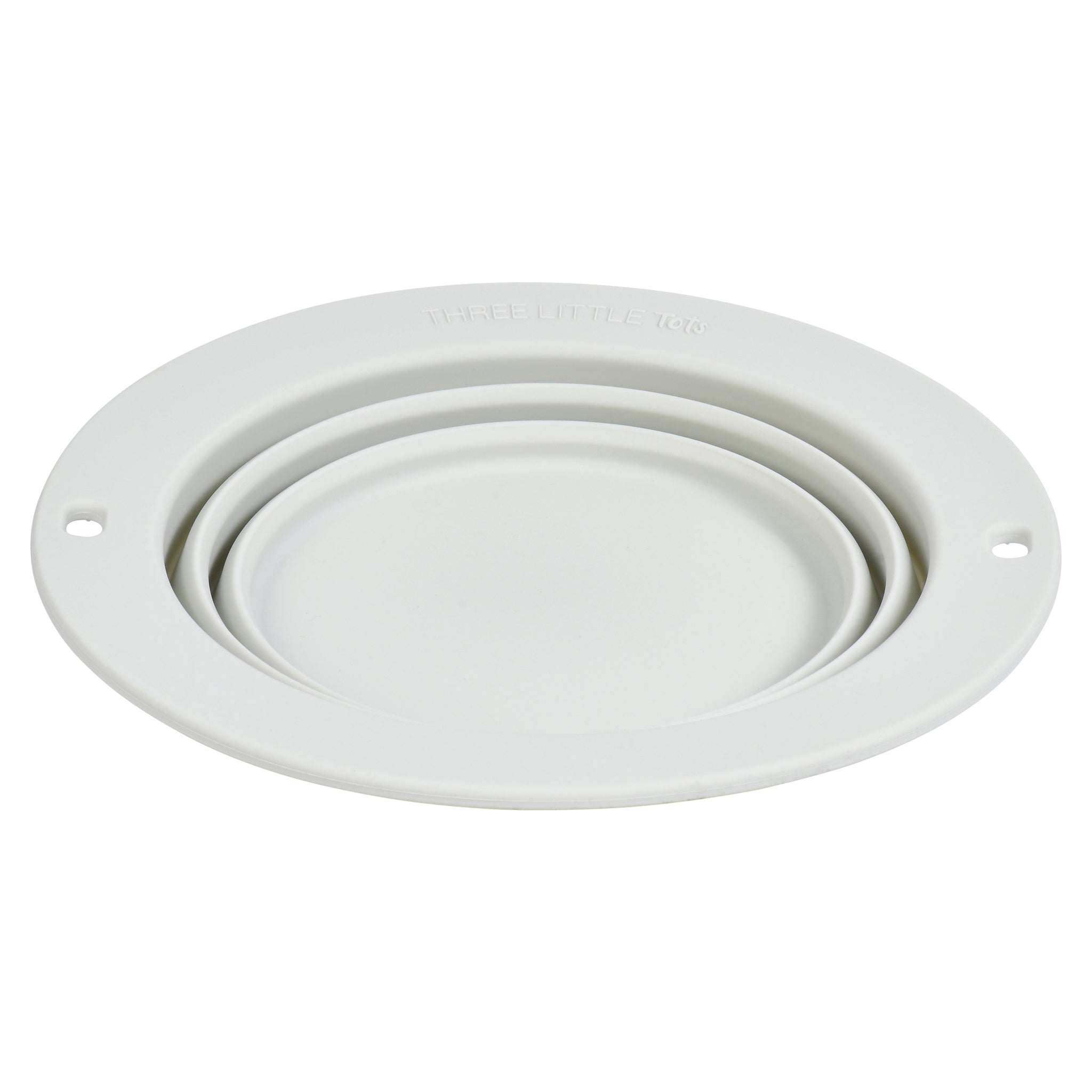 Easy-clean silicone bowls perfect for travel; collapsible to save space and prevent snack-time messes.