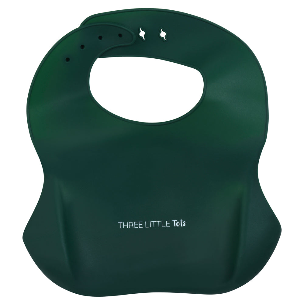 Designed in the USA, our food-grade silicone bibs with crumb catcher ensure comfort and cleanliness for your baby.